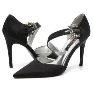 Elegant Black Stiletto Heels with Rhinestone Detailing